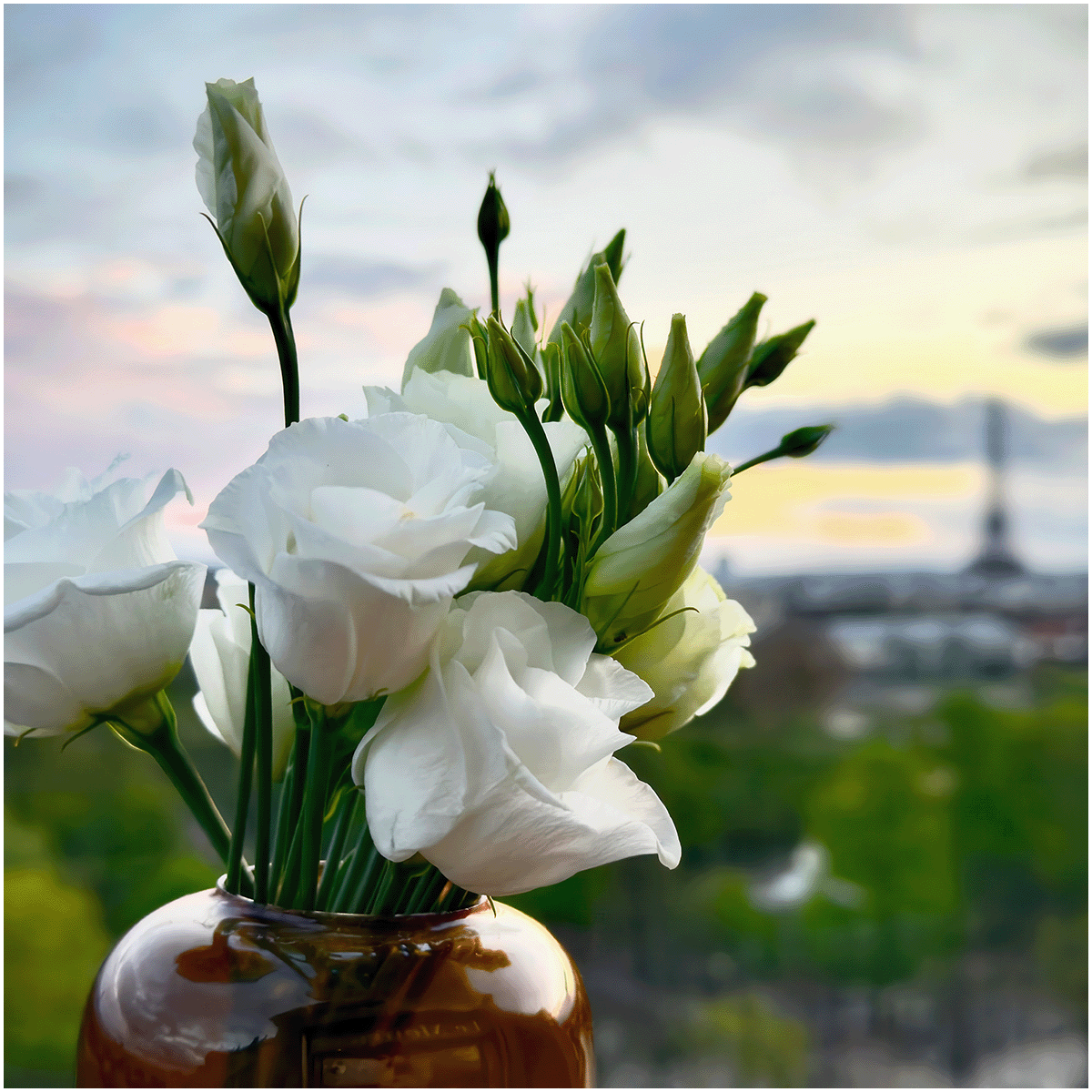 "Paris Petals" ©️ Julian Lennon